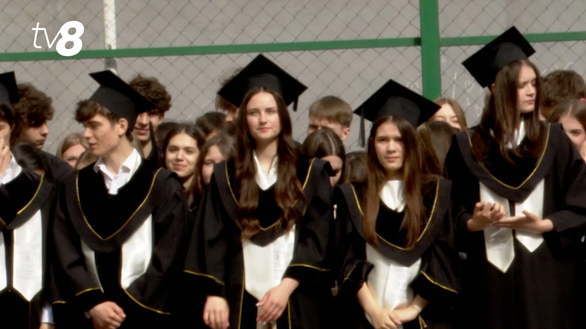 /VIDEO/ Ultima zi din viața școlii din Tălăiești: Elevii din sat își vor continua studiile în localitatea vecină