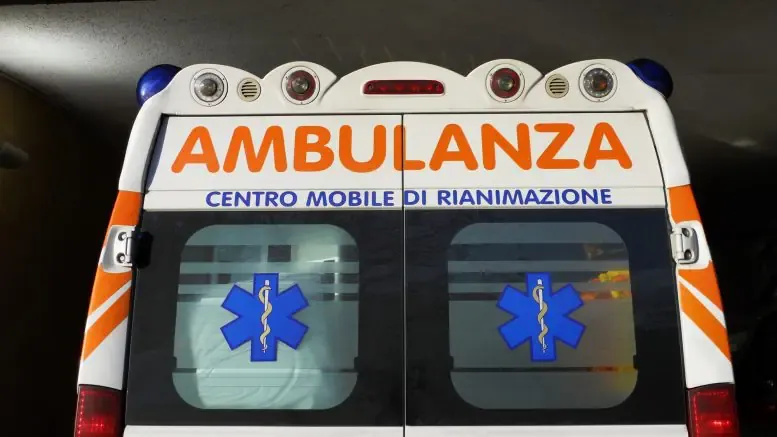 ambulanza-777x437