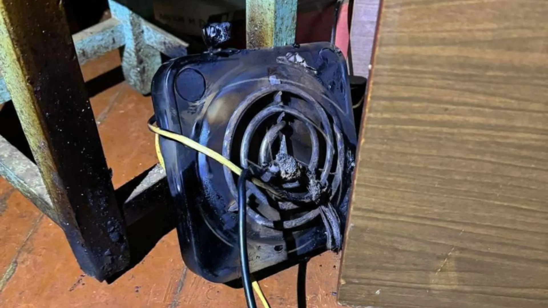 Tragedie la Tighina: Un bărbat a murit în locuința sa, din cauza unei plite electrice