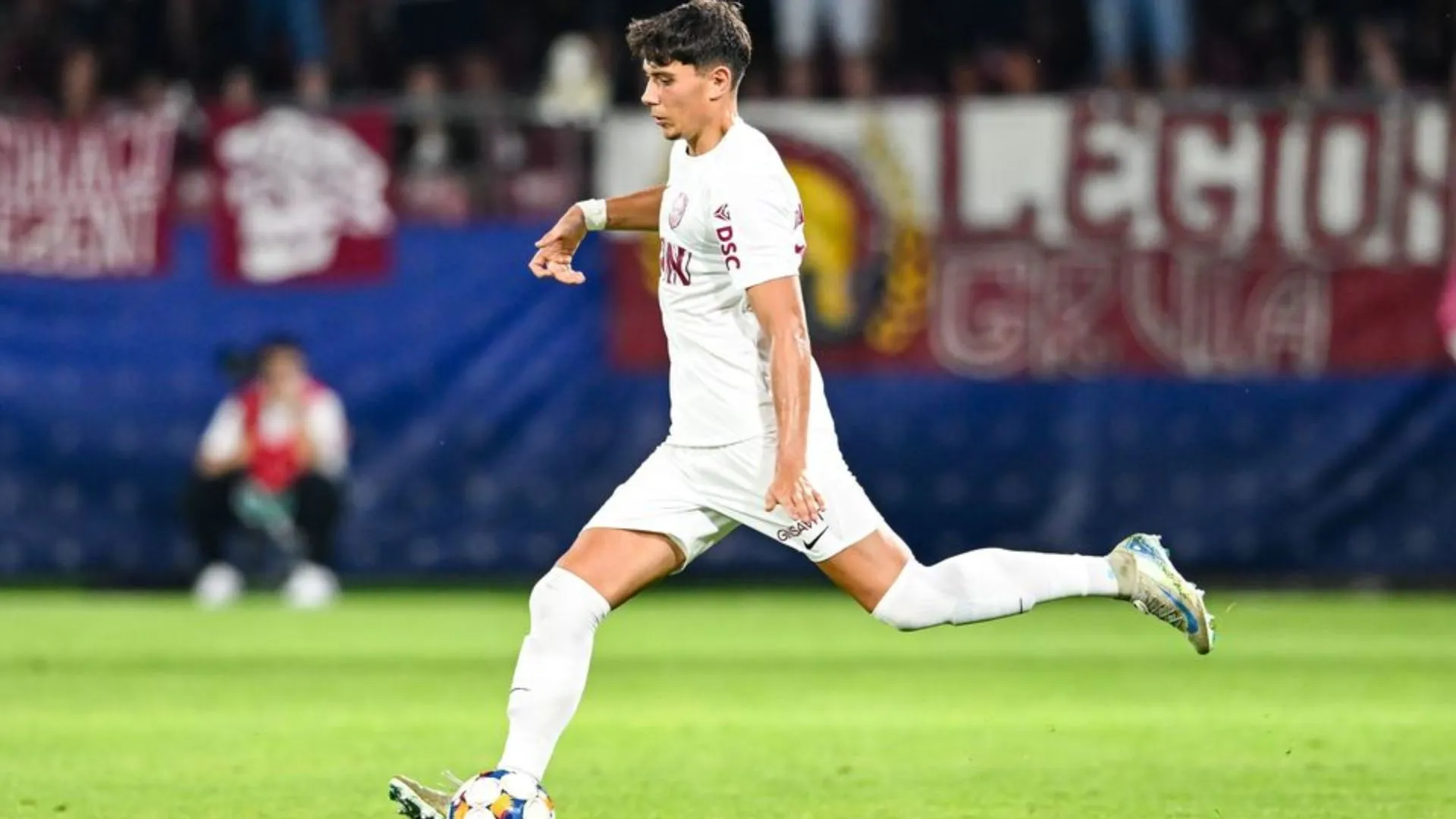 Daniel Dumbrăvanu, integralist în Liga a 2-a din România: Echipa sa, Voluntari, a învins Steaua București