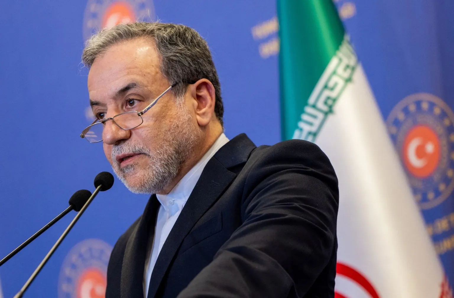 „Rachetele noastre nu pot ajunge pe pământ american”. Șeful diplomației iraniene, interviu pentru presa din SUA