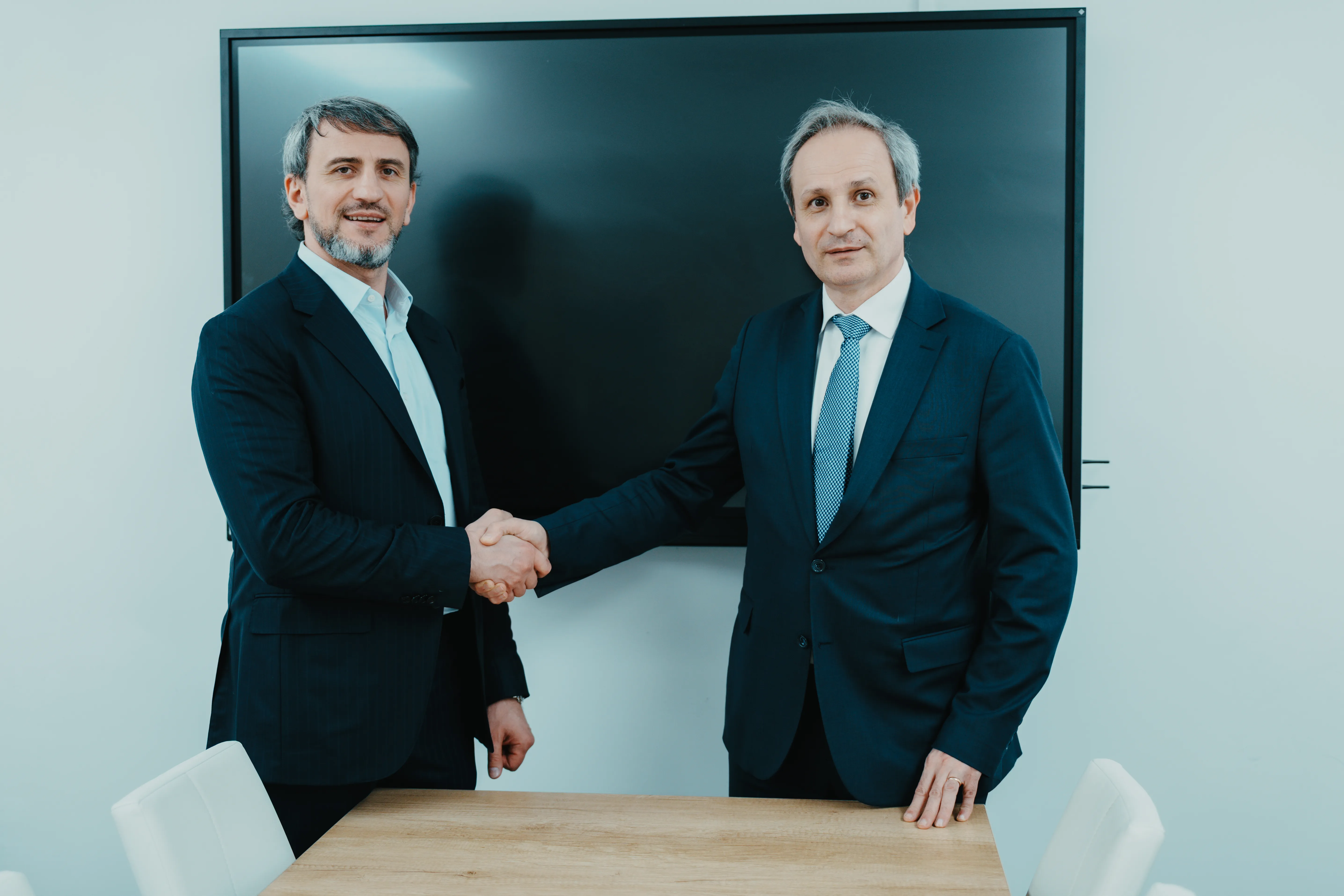 Drum deschis spre carieră: UTM și AMALT semnează un parteneriat pe 5 ani pentru studenți /P/