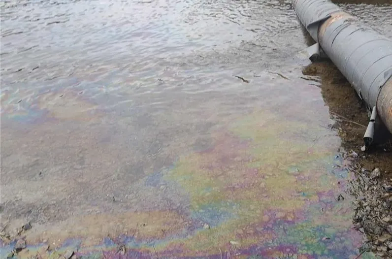 утечка топлива Днестр