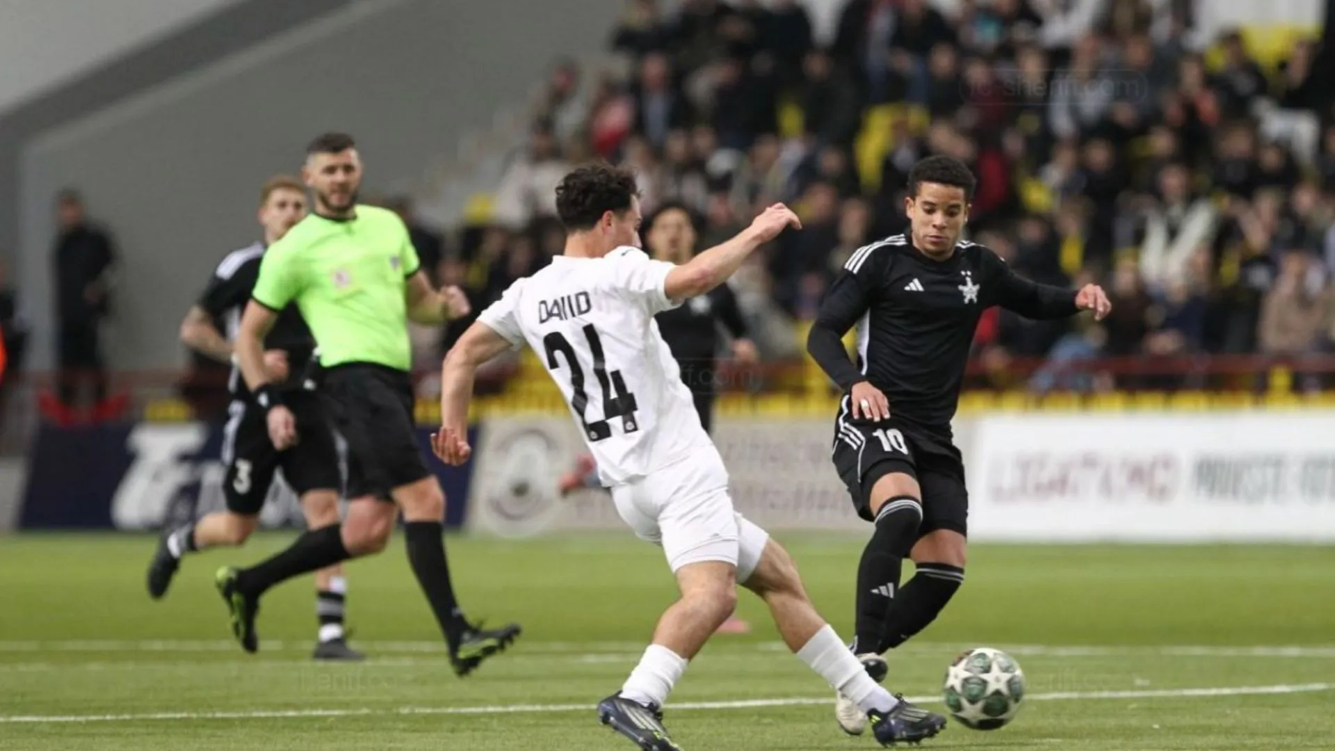 Luptă încinsă la titlu în campionatul intern de fotbal: Zimbru și Petrocub, la egalitate de puncte