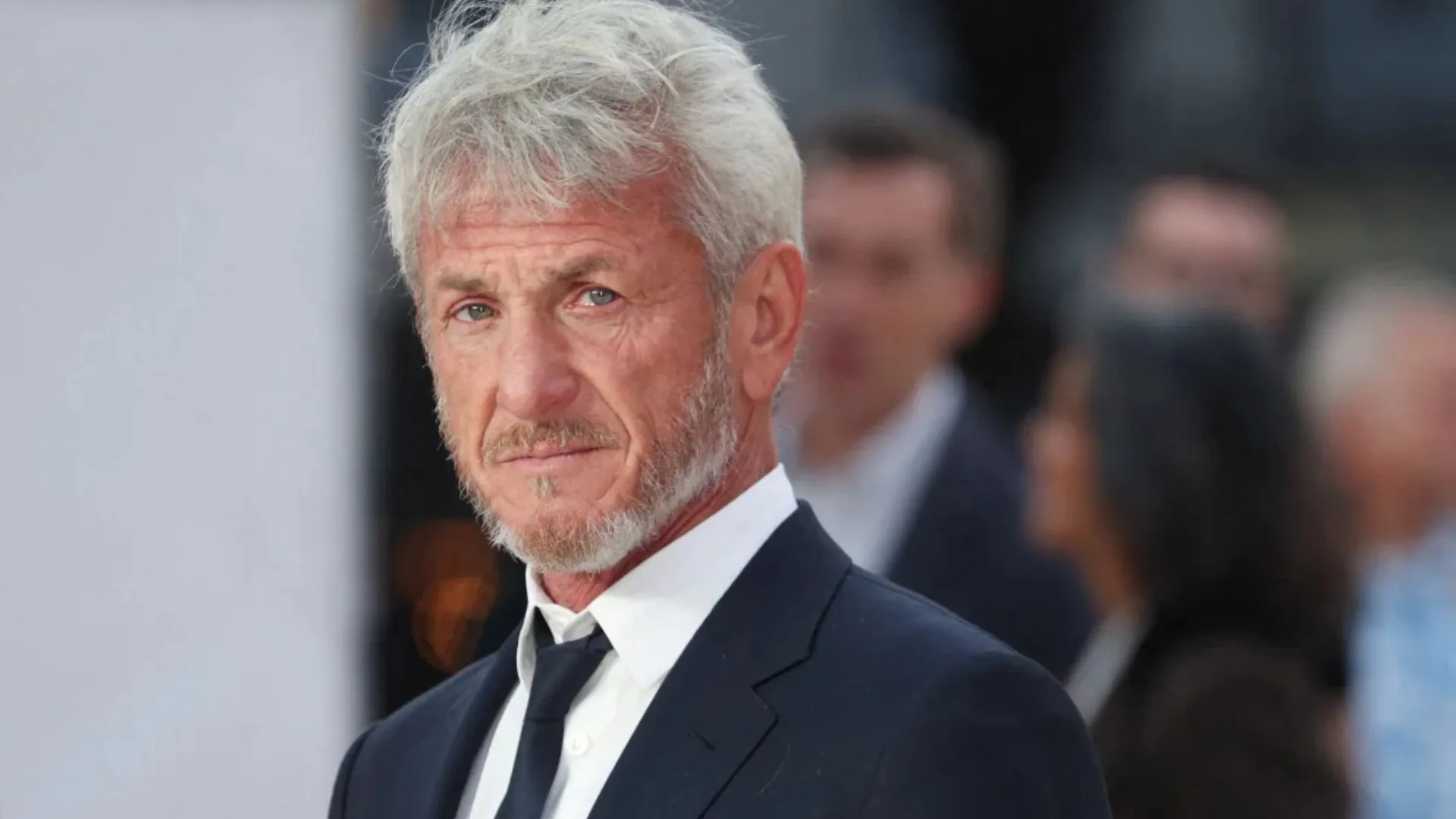 /VIDEO/ A ales Kiev în loc de Los Angeles: Laureatul Oscar, Sean Penn, s-a întâlnit cu Volodimir Zelenski