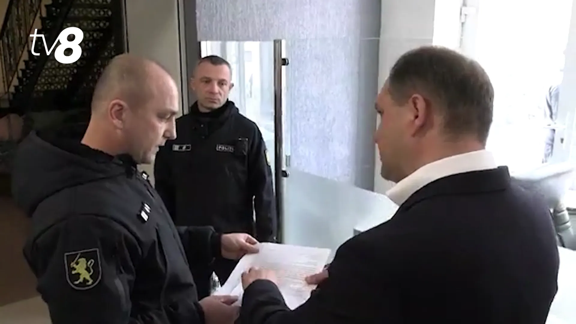 /VIDEO/ „Nu ridicați vocea, nu tremurați!”: Ion Ceban s-a dat în spectacol la poliție