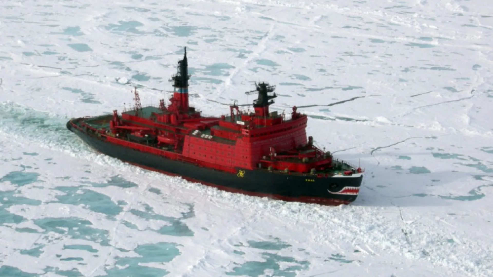 Lovitură majoră pentru Rusia: Cum Ucraina a reușit să atace o navă militară de peste 200 de milioane de dolari