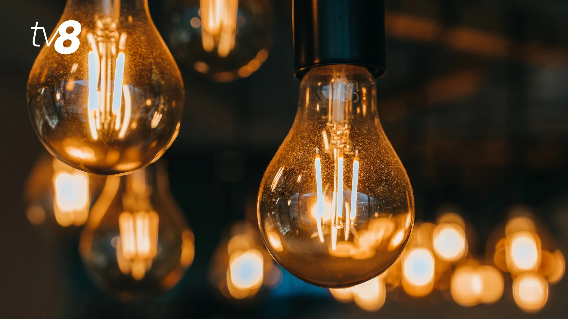 Zi fără deficit energetic în Moldova: Populația, îndemnată să reducă consumul în orele de vârf