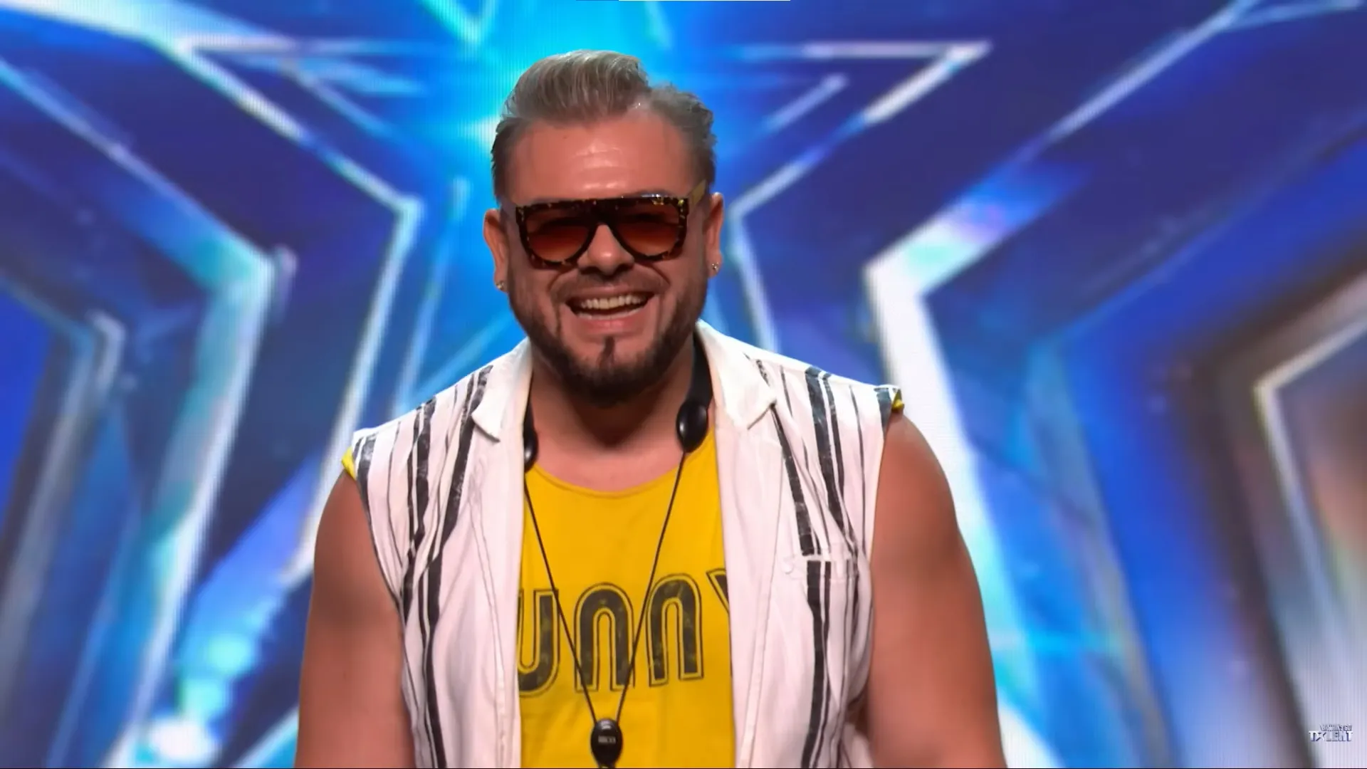 /VIDEO/ Epic Sax Guy a făcut spectacol la Britain’s Got Talent. Un jurat i-a sărit în brațe: „Ești o legendă absolută”