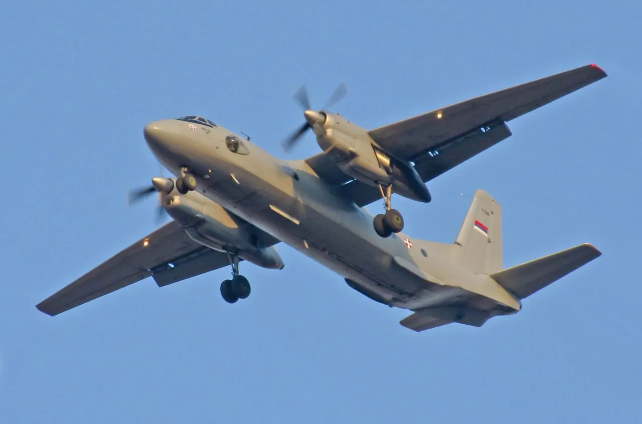 ан26