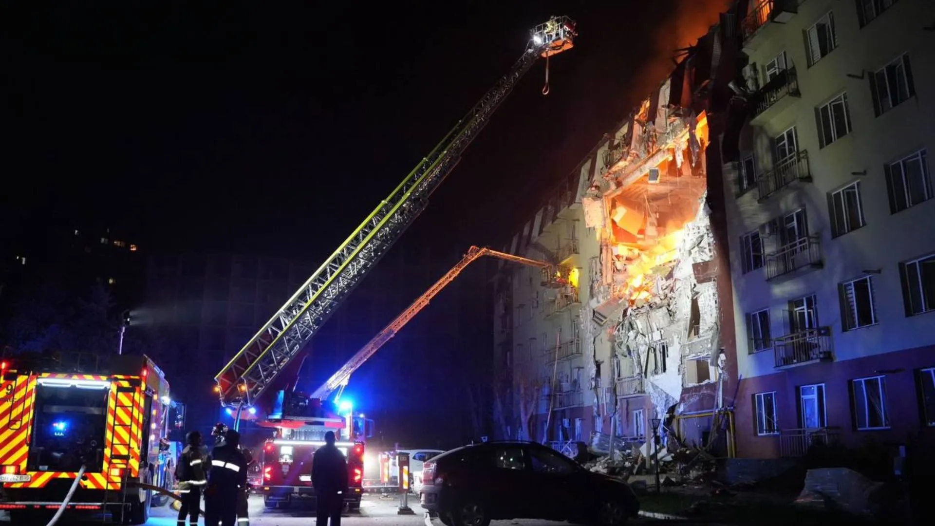 /VIDEO/ Atac rusesc masiv asupra Odesei: Trei persoane au murit, iar alte 15 au fost rănite