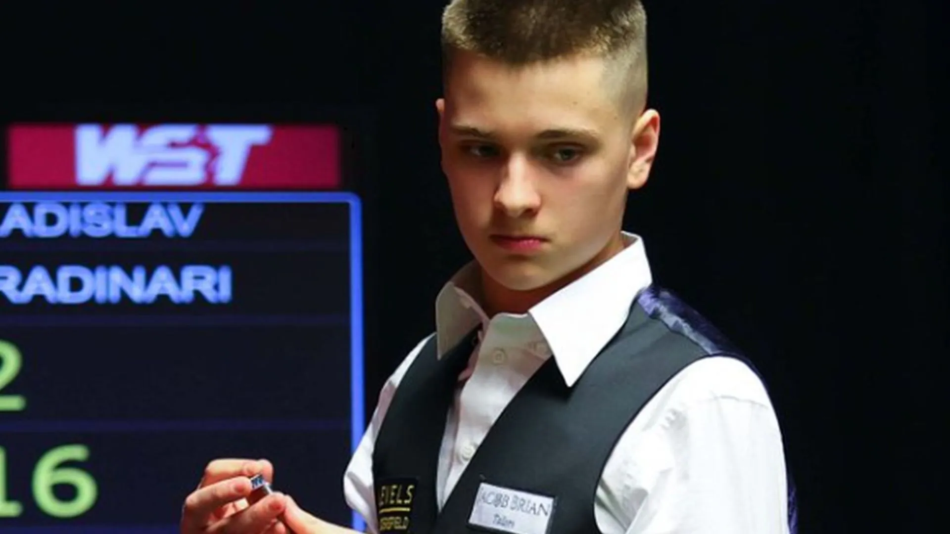 Victorie superbă pentru Vladislav Grădinari în primul tur al calificărilor la Mondialul de snooker: Următorul adversar