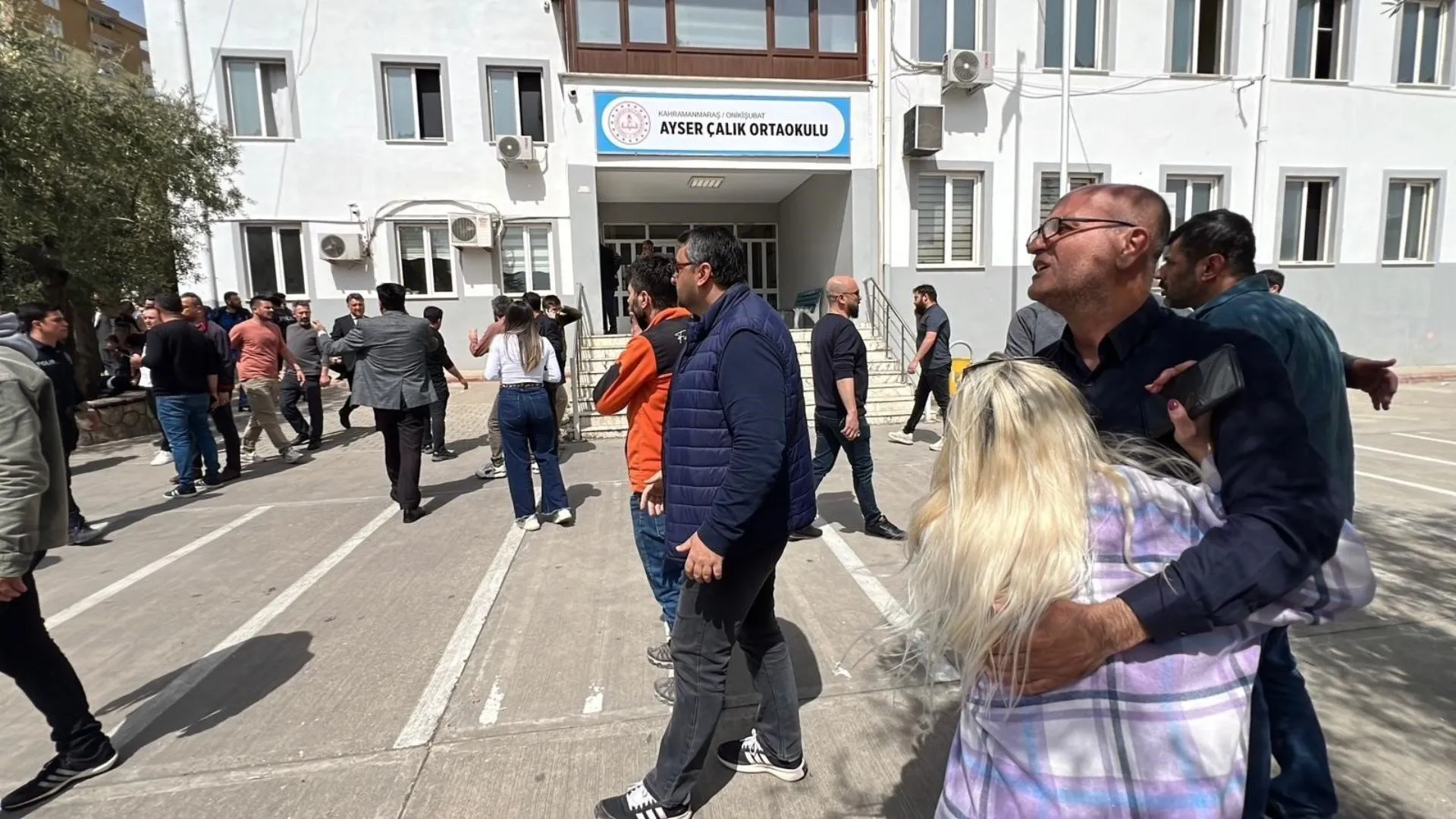 /VIDEO/ Un nou atac armat la o școală din Turcia: Cel puțin patru morți și 20 de răniți