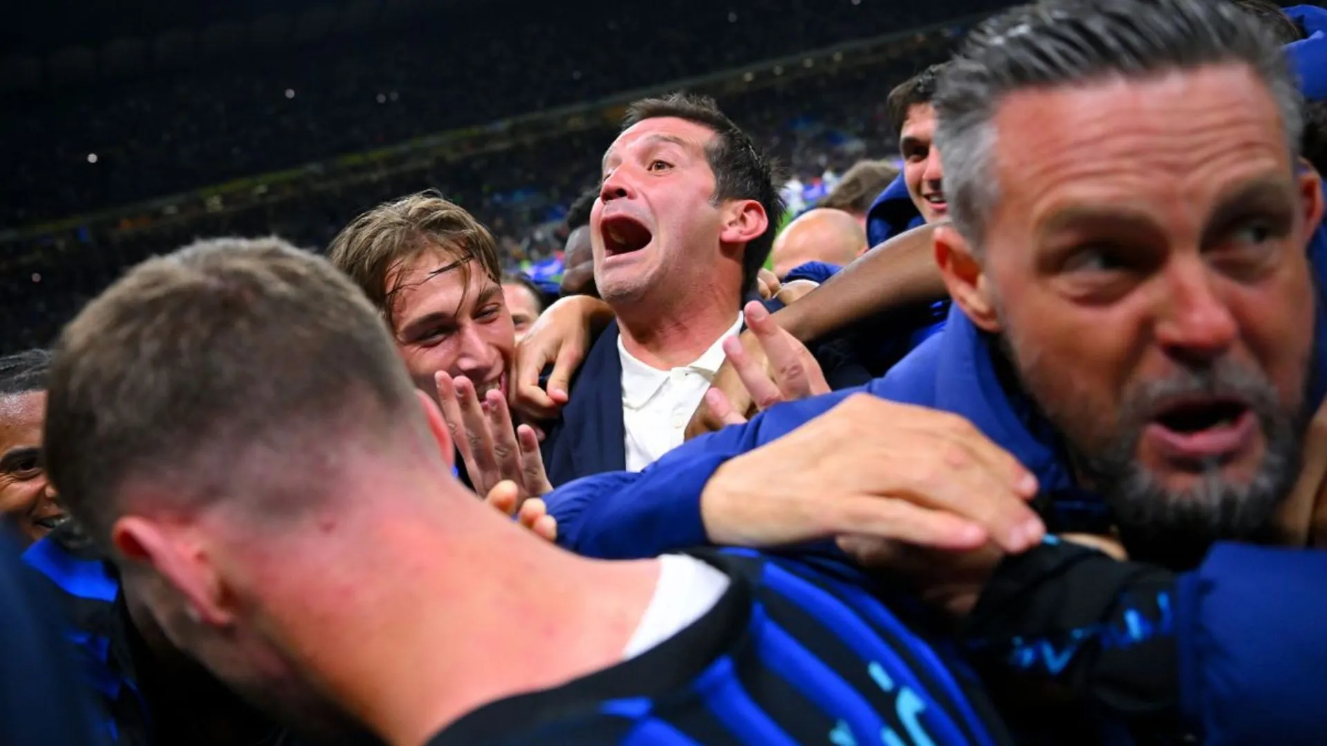 /VIDEO/ Cristian Chivu, campion în Serie A: Inter a câștigat titlul cu numărul 21 din istorie