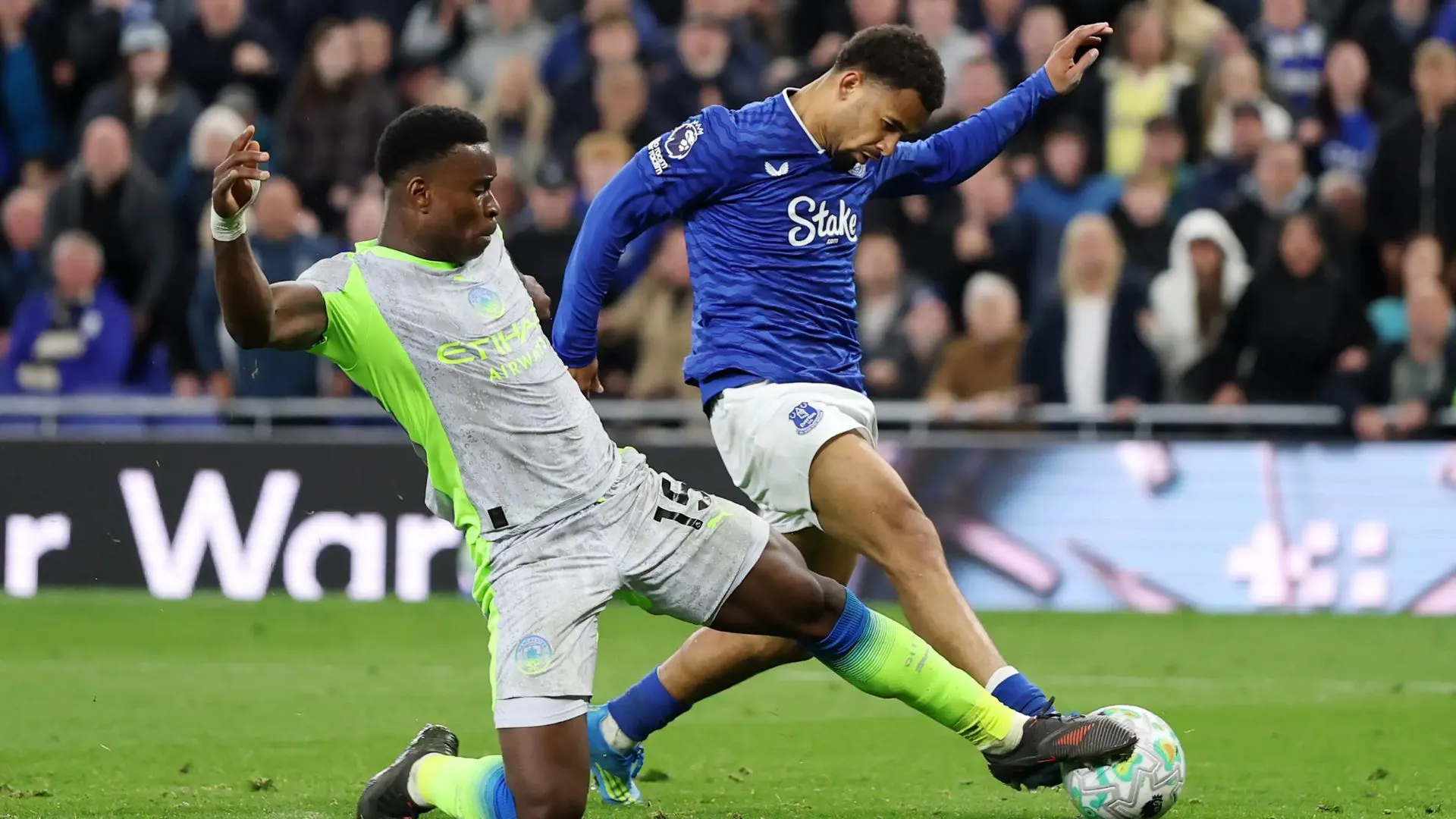 /VIDEO/ Manchester City, remiză dramatică contra Everton: Arsenal redevine favorită la titlu în Premier League