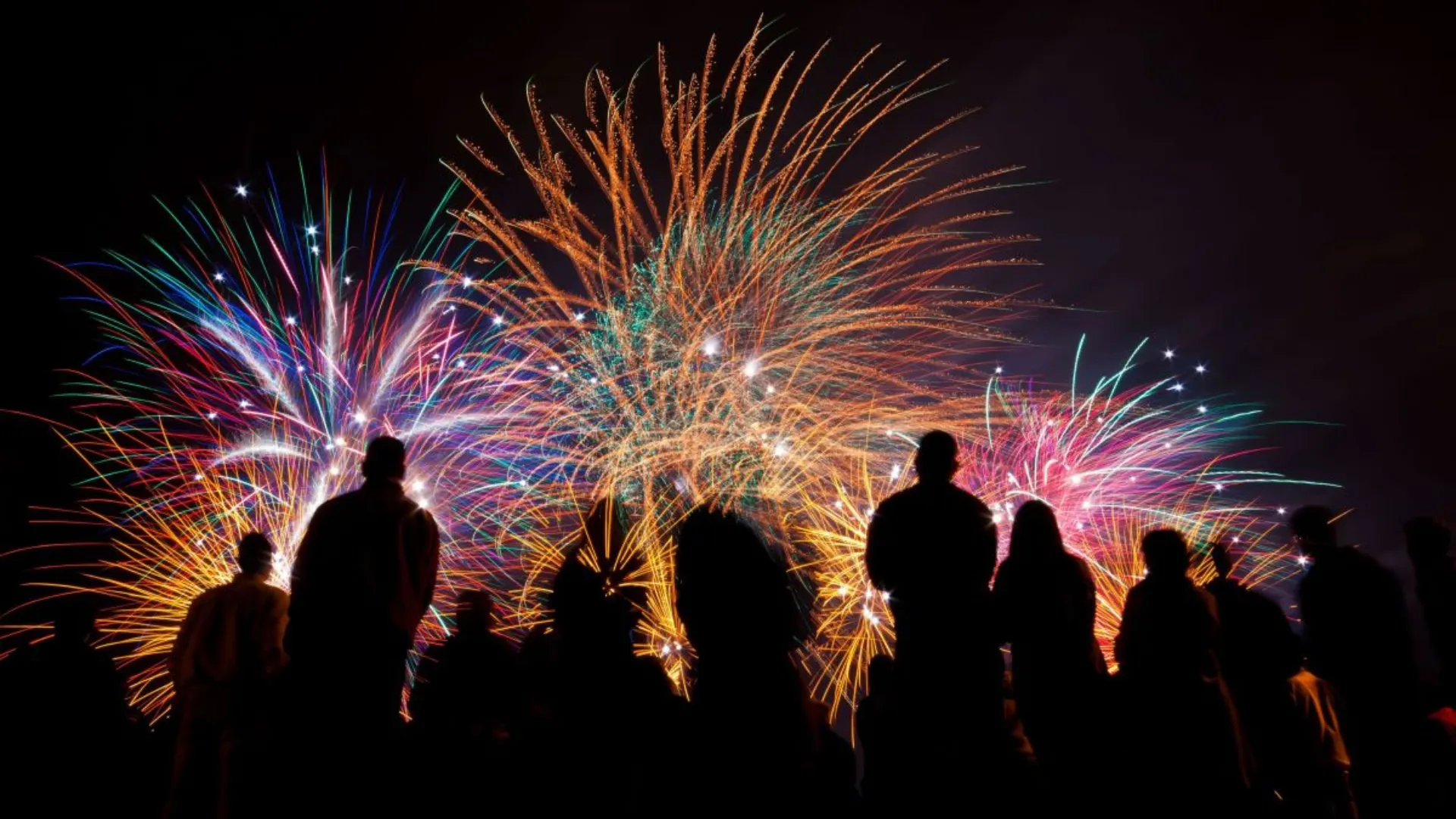 Se cere anularea „celui mai mare show de artificii” din Chișinău: Reacția primăriei după critici