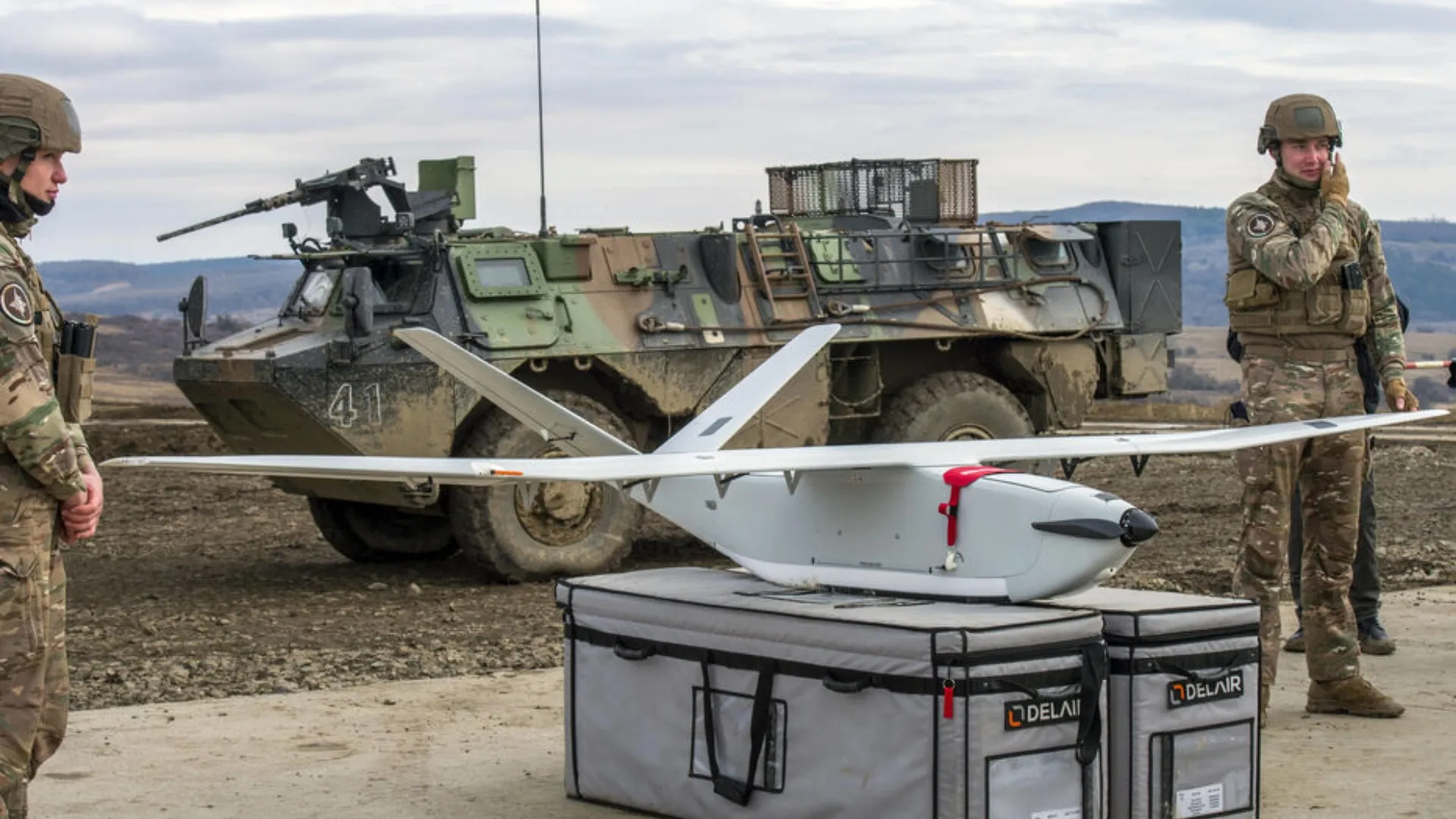 Atac cu cocktailuri Molotov la o fabrică franceză care produce drone pentru Ucraina: Un bărbat, cercetat pentru spionaj