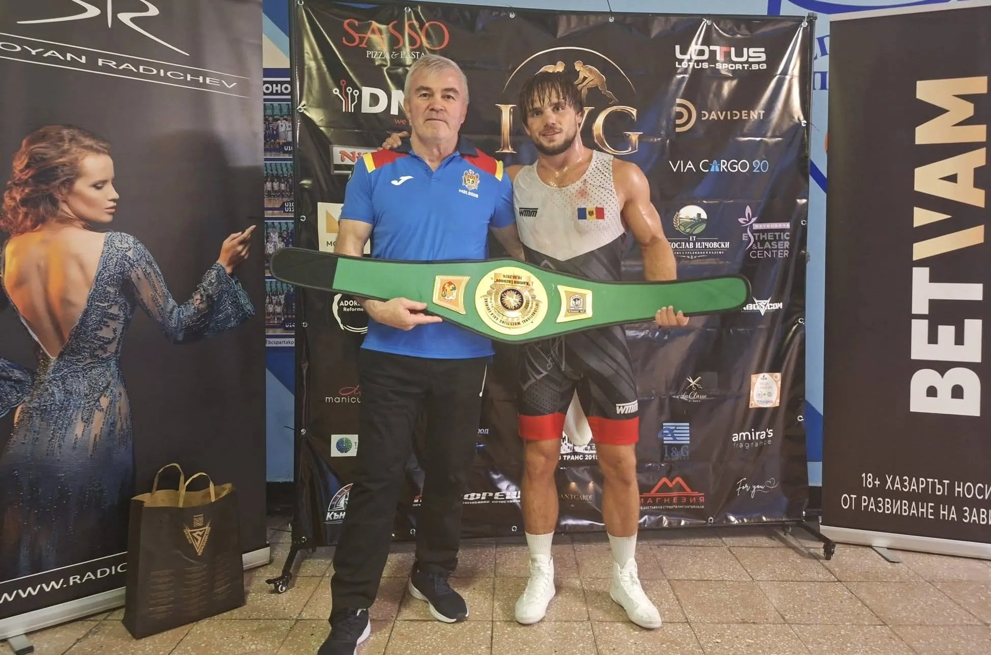 A cucerit trofeul: Luptătorul Alexandrin Guțu se întoarce cu victorie de la turneul Internațional de lupte din Bulgaria