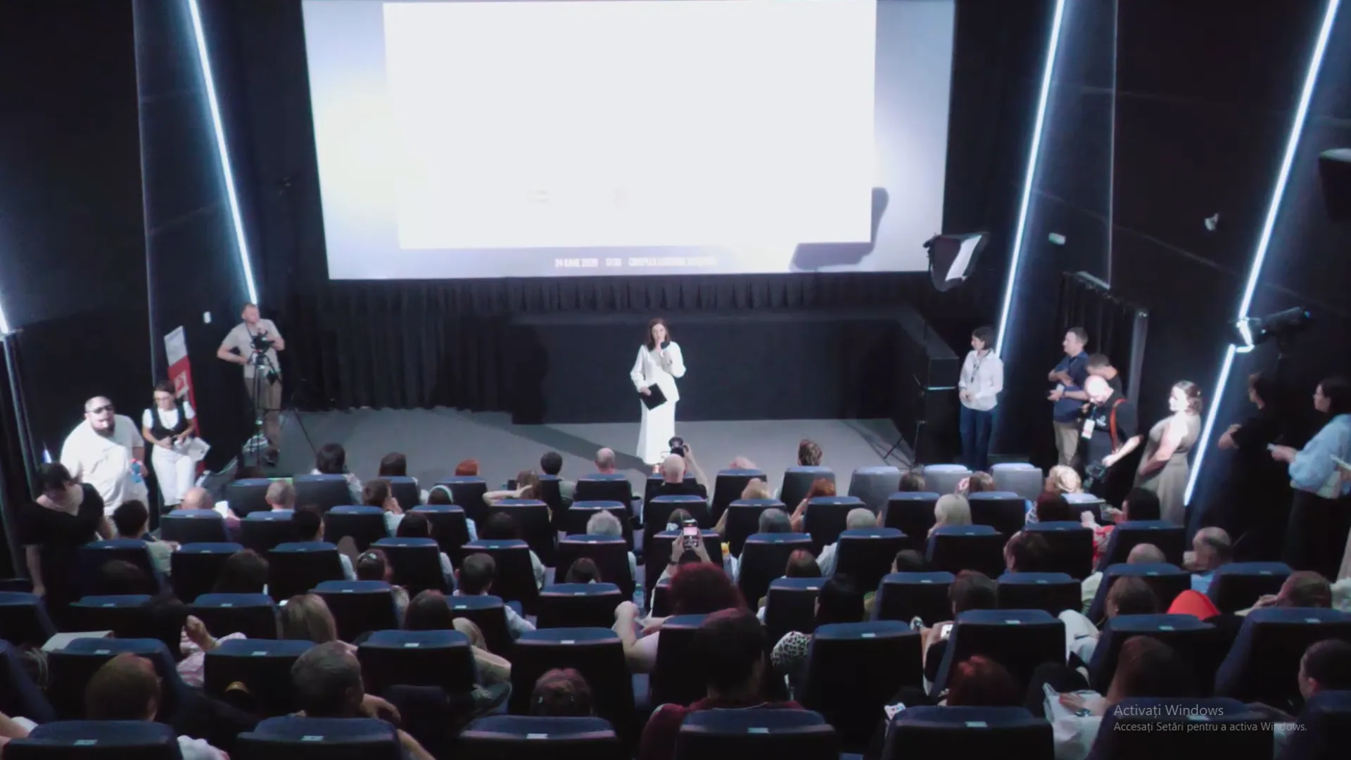 /VIDEO/ „Impact is here”: Lideri de opinie, jurnaliști și antreprenori au împărtășit povești de viață care inspiră