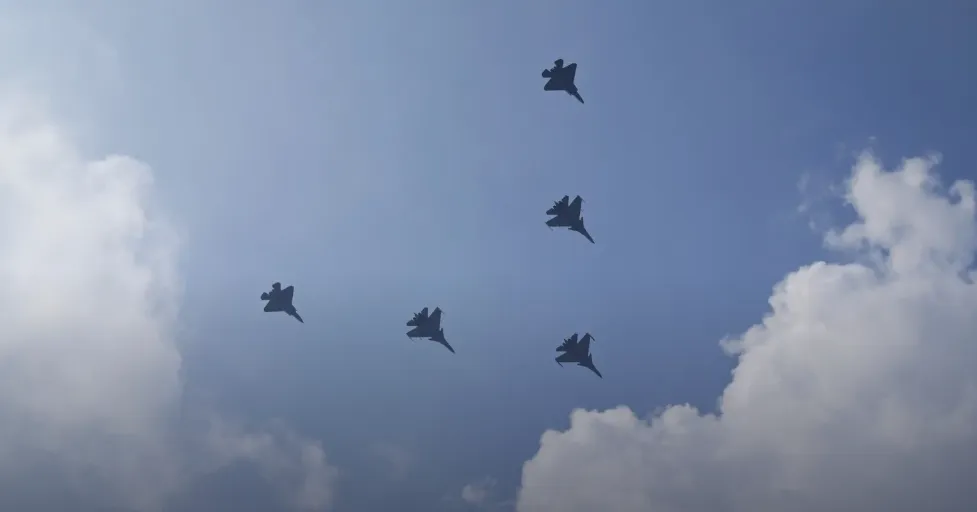 Alertă în Coreea de Sud: Avioane militare ruse și chineze au survolat zona de identificare aeriană