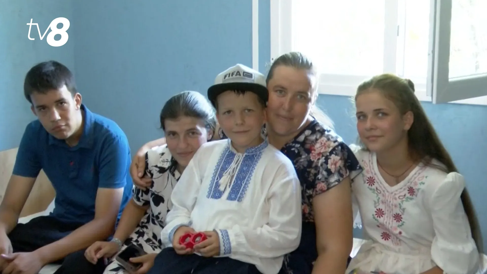 /VIDEO/ Au primit în dar o casă: Cum un singur apel a reușit să schimbe viața unei mame cu 4 copii