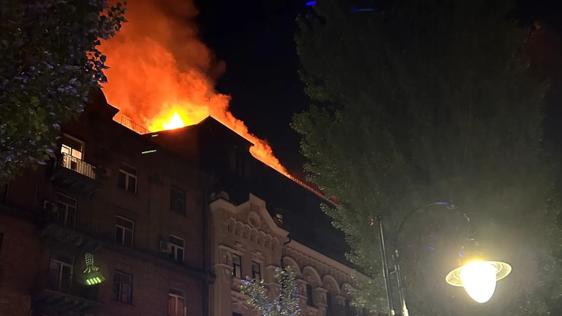 Hotelul din Kiev în care se aflau angajații Parlamentului European, lovit de Rusia: Kaja Kallas anunță noi sancțiuni