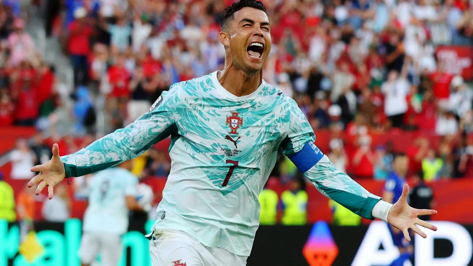 Show și lacrimi la Cupa Mondială de fotbal: Portugalia bate Croația în prelungiri