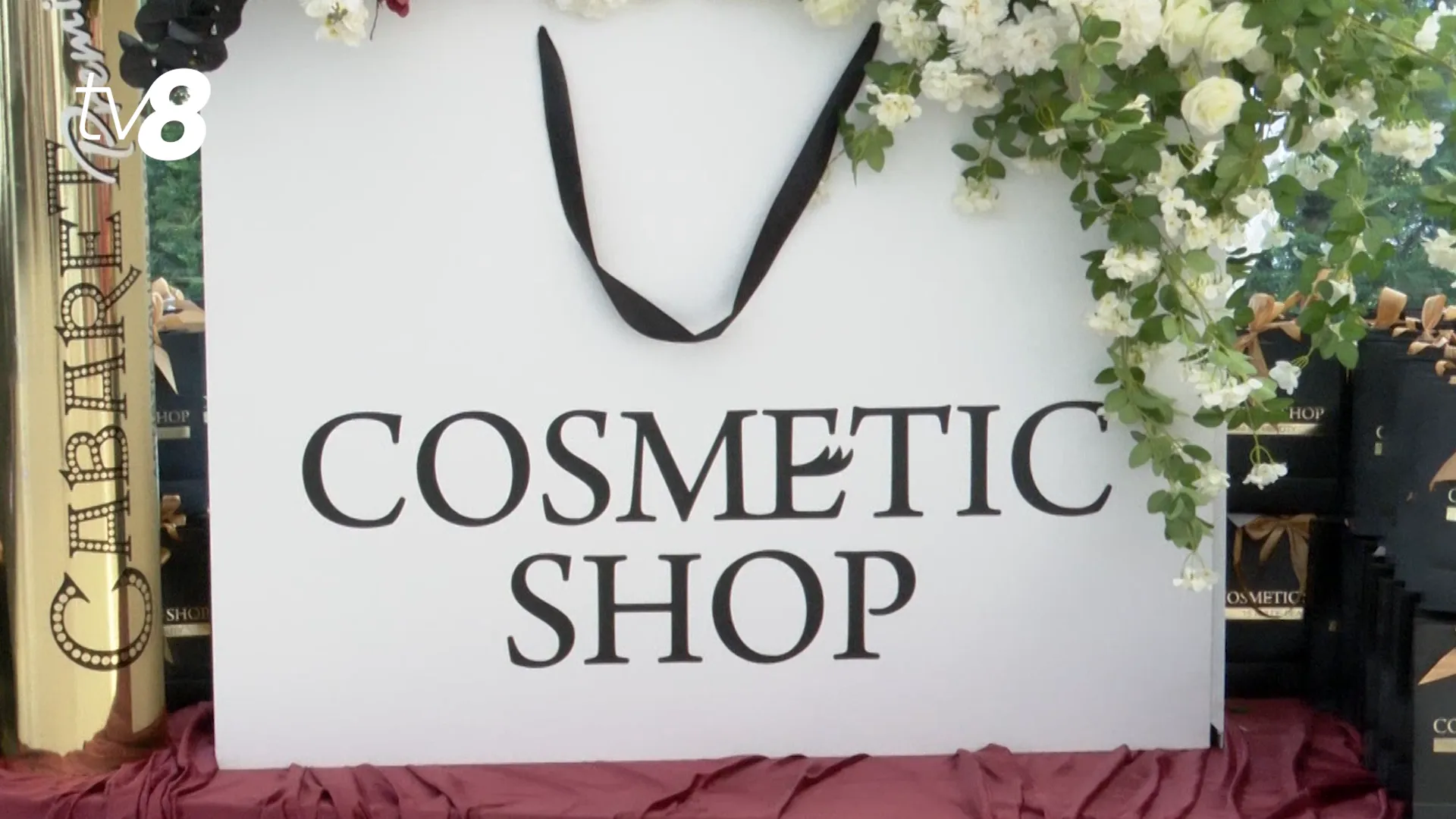/VIDEO/ Cosmetic Shop celebrează 15 ani prin Beauty Carnival: Au lansat primul brand propriu de îngrijire a părului /P/
