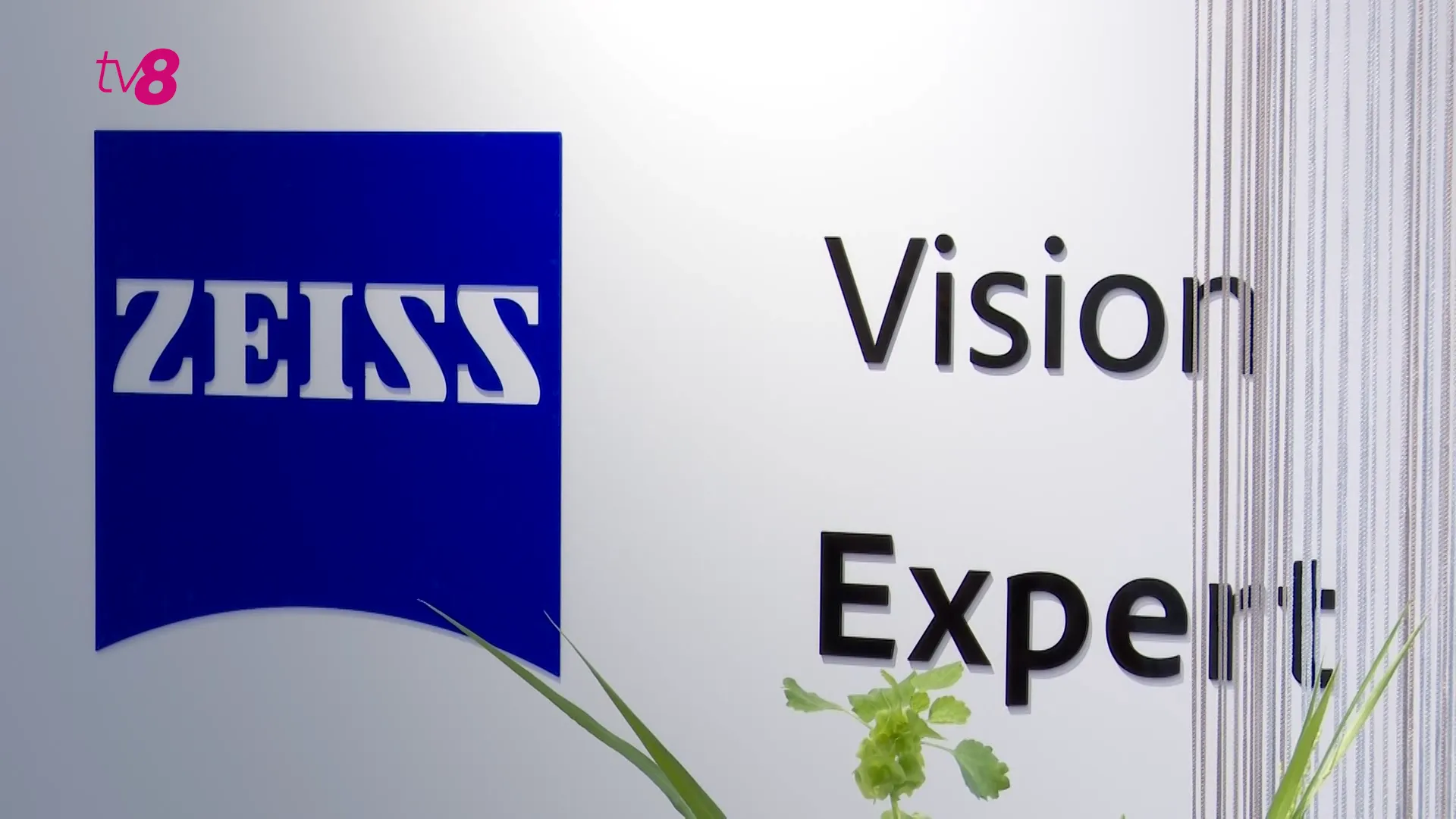 /VIDEO/ Premieră în Moldova: Optica Familiei inaugurează showroom-ul by ZEISS /P/