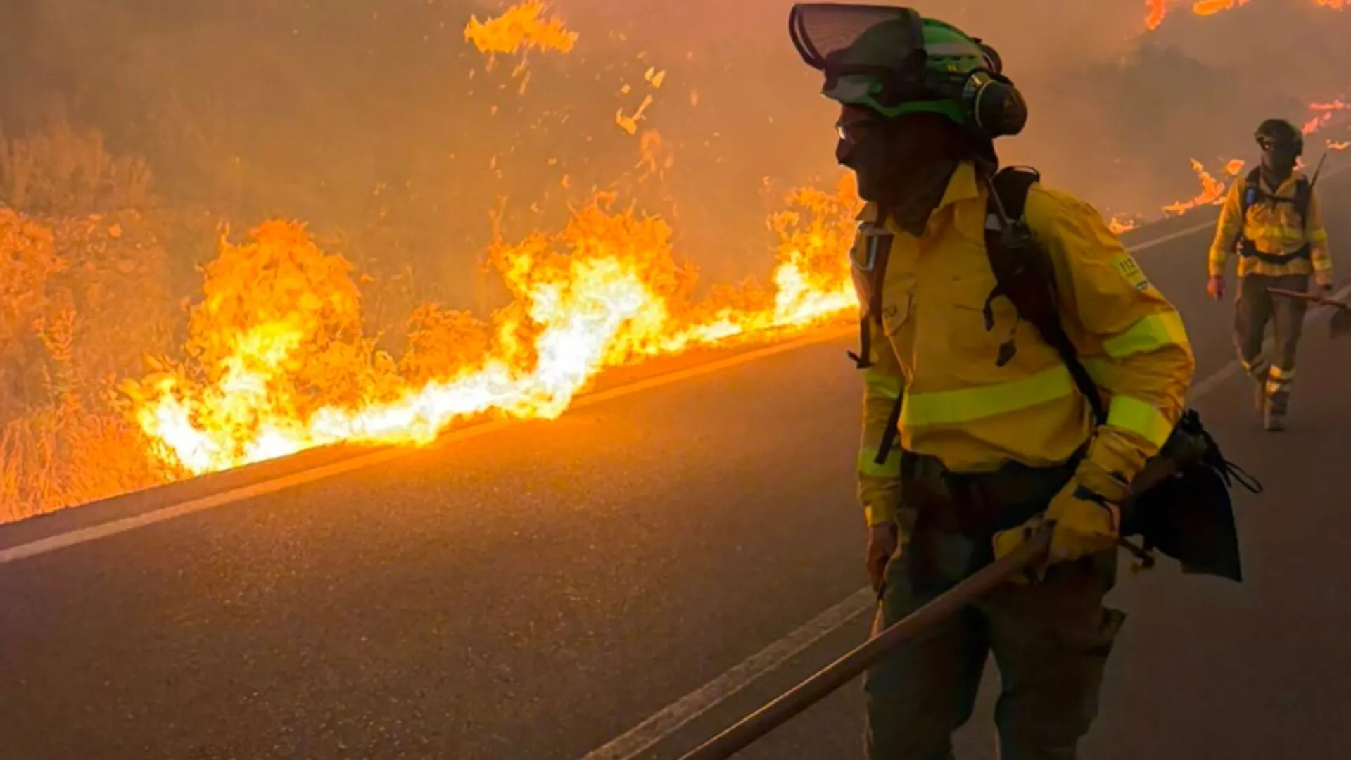 /VIDEO/ Incendiu de vegetație devastator în Spania: Cel puțin 12 persoane au murit, iar circa o mie au fost evacuate
