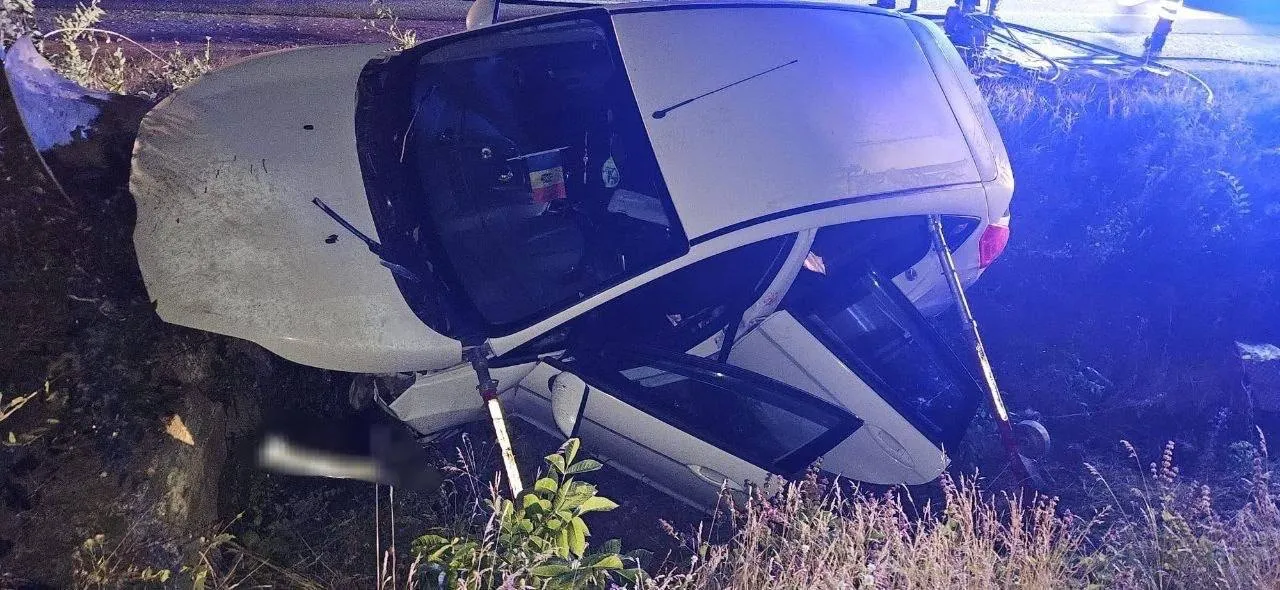 Accident nocturn la Sîngerei: Un șofer a murit, iar soția și o fetiță de 6 ani au ajuns la spital