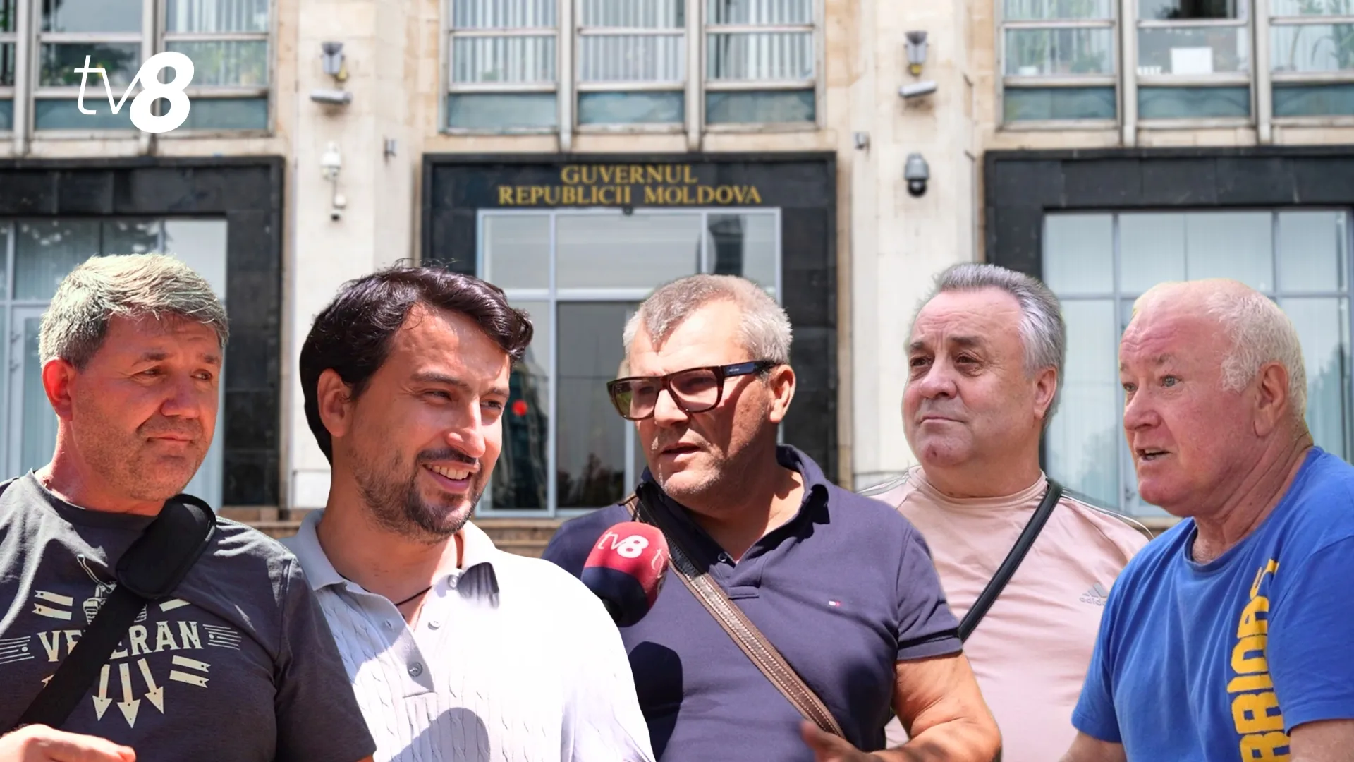 /VIDEO/ „Mereu așteptăm schimbarea”: Ce speranțe au moldovenii de la Guvernul Tofan