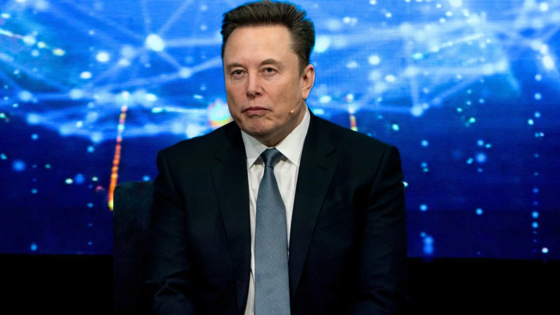 Inteligența artificială, mai puternică decât omenirea? Avertimentul lui Elon Musk: „Nu văd nicio modalitate de a o opri”