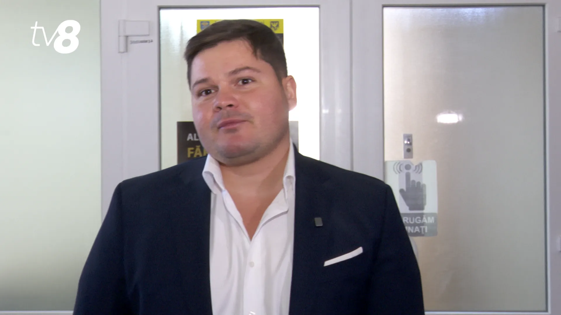 /VIDEO/ Ion Onța scapă de arest la domiciliu: A predat brățara de monitorizare electronică