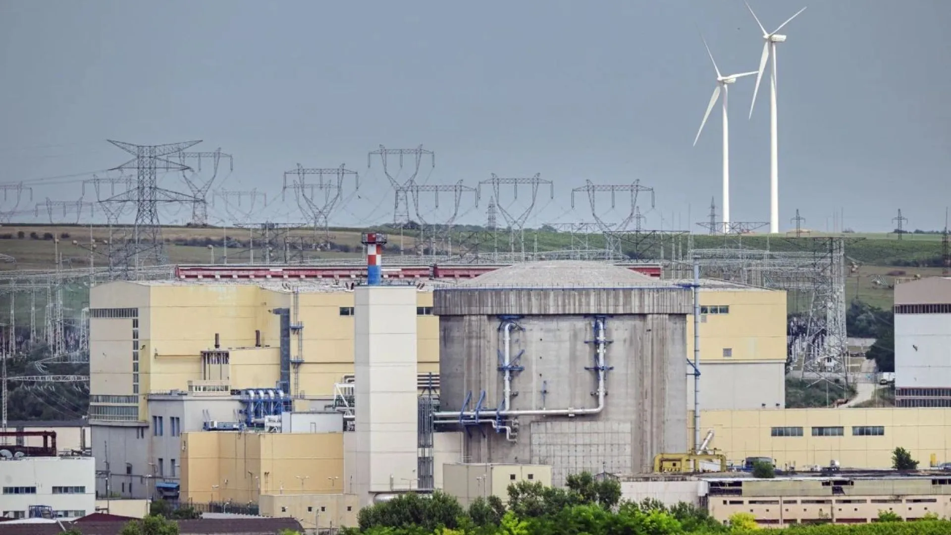 Centrala de la Cernavodă a fost oprită: România nu mai produce energie nucleară