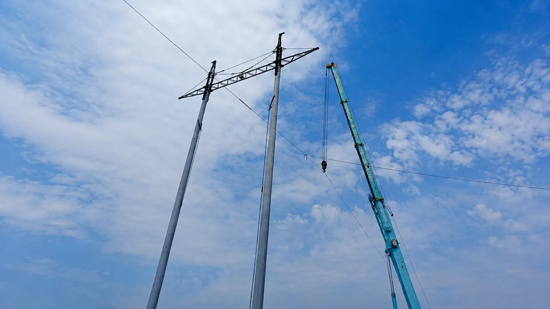 Linia electrică Bălți-Dnestrovsk, din nou funcțională: A fost reparată după furtuna din 6 august