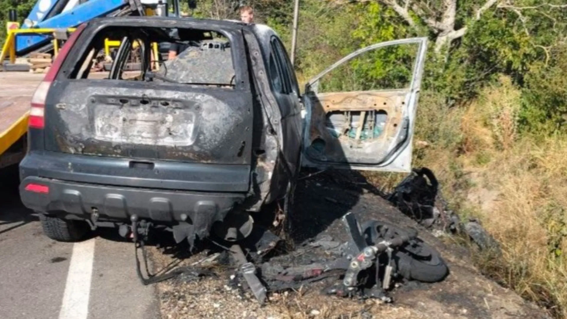 Accident mortal la Anenii Noi: O motocicletă și o mașină au luat foc