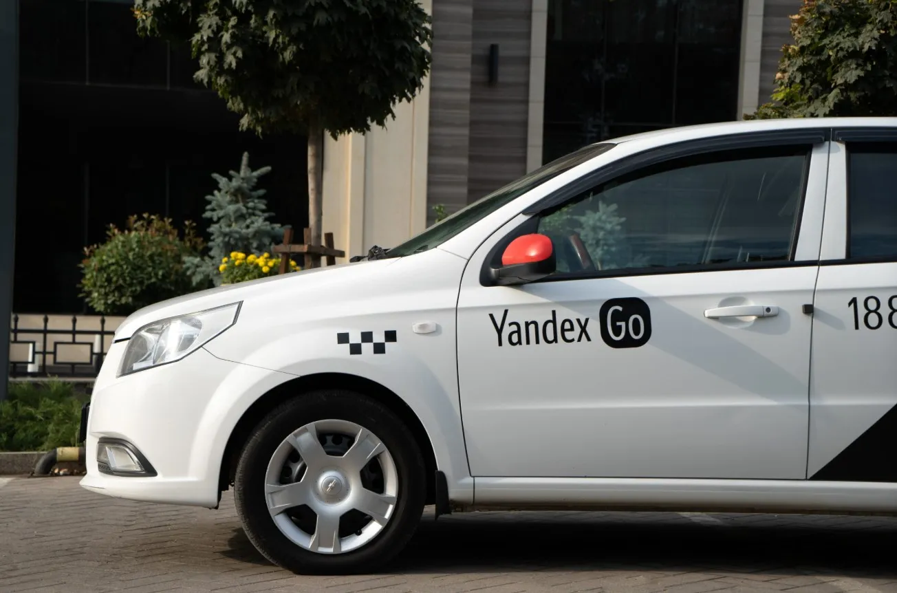 yandex go