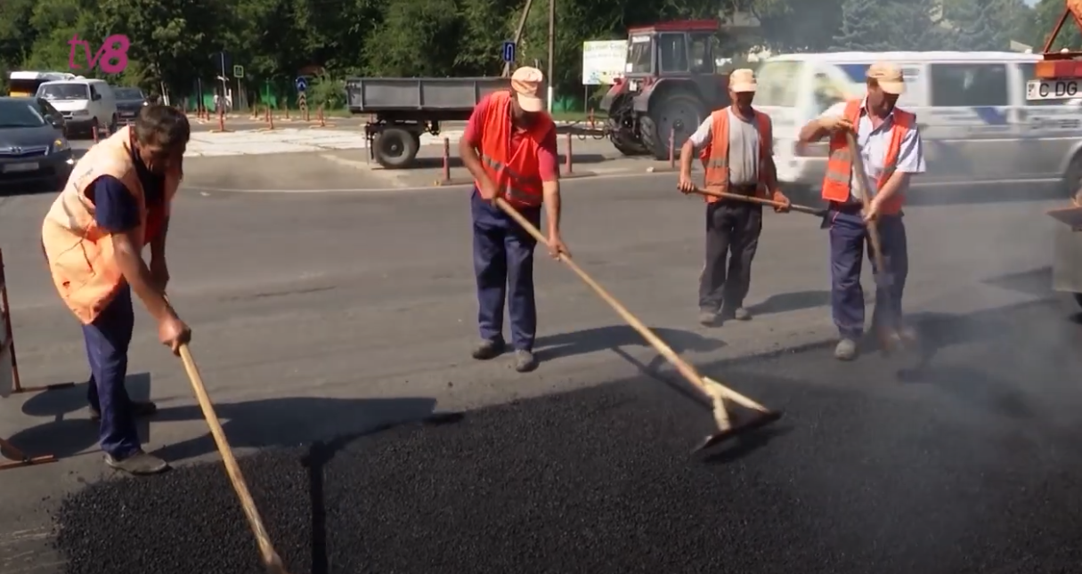 Порно у девушке сломалась машина на дороге