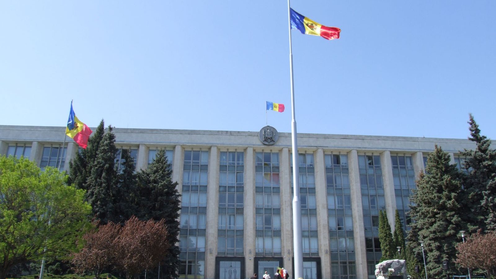 guvern-moldova-e1503999678939
