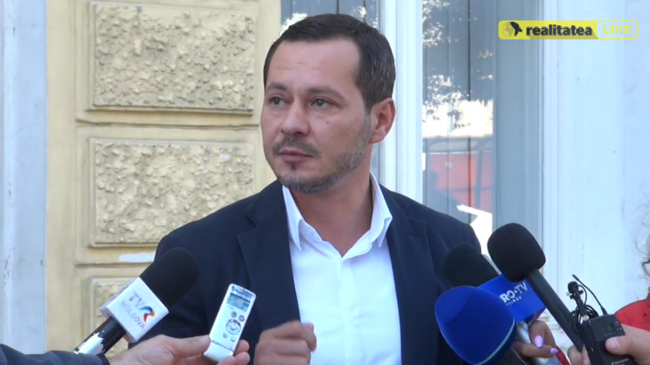 „Guvernul va demisiona când îi convine lui Igor Dodon” (Ion Tăbîrță/Radio Chișinău)