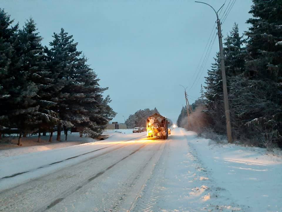 FOTO// Lunecuș, lapoviță, ceață și polei. Starea drumurilor din Republica Moldova, la ora actuală